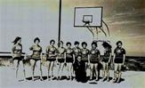 1963- לולו מאמן בנות ביה"ס